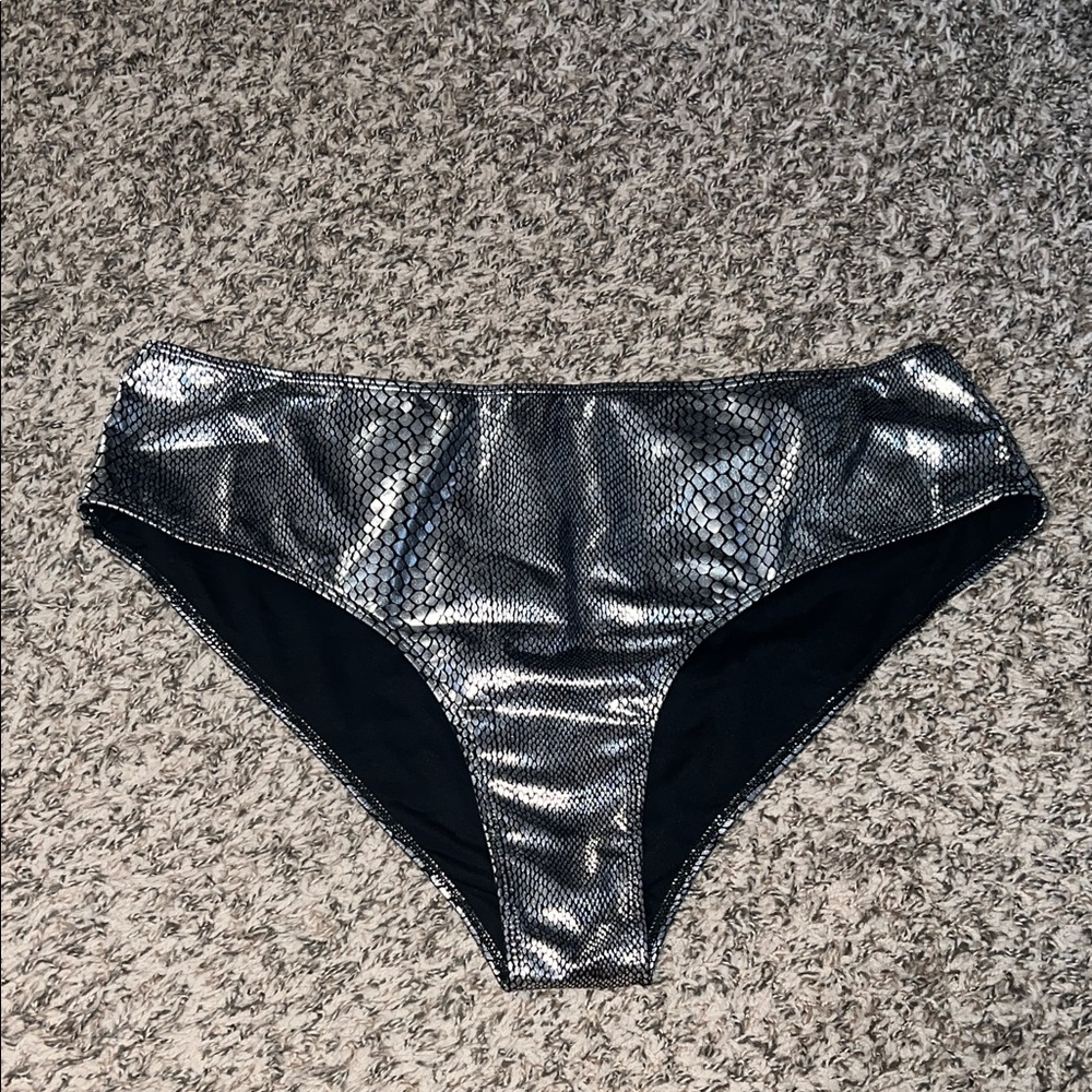 Plus Size Shein Silver  Snakeskin Women's Swim Bottom